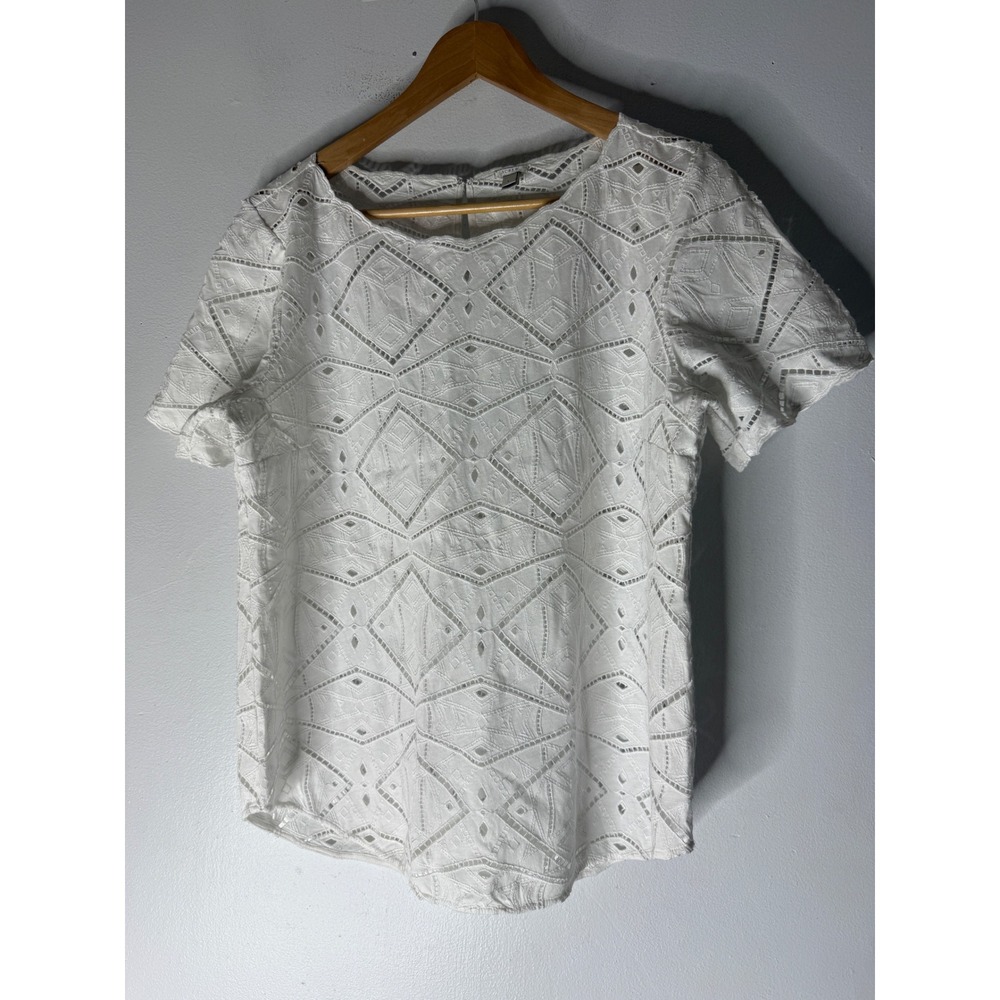 J. Crew White Cotton Geometric eyelet shortโ sleeve scallop trim top large